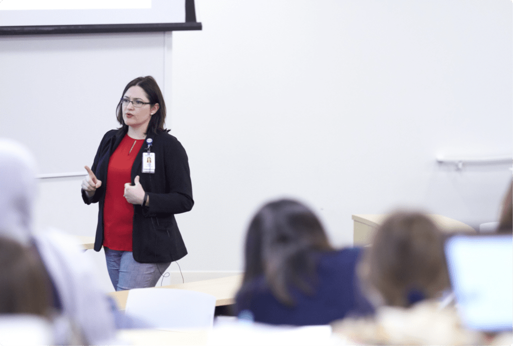 A UHSP Endocrinology instructor teaches in the Academic and Research Building.